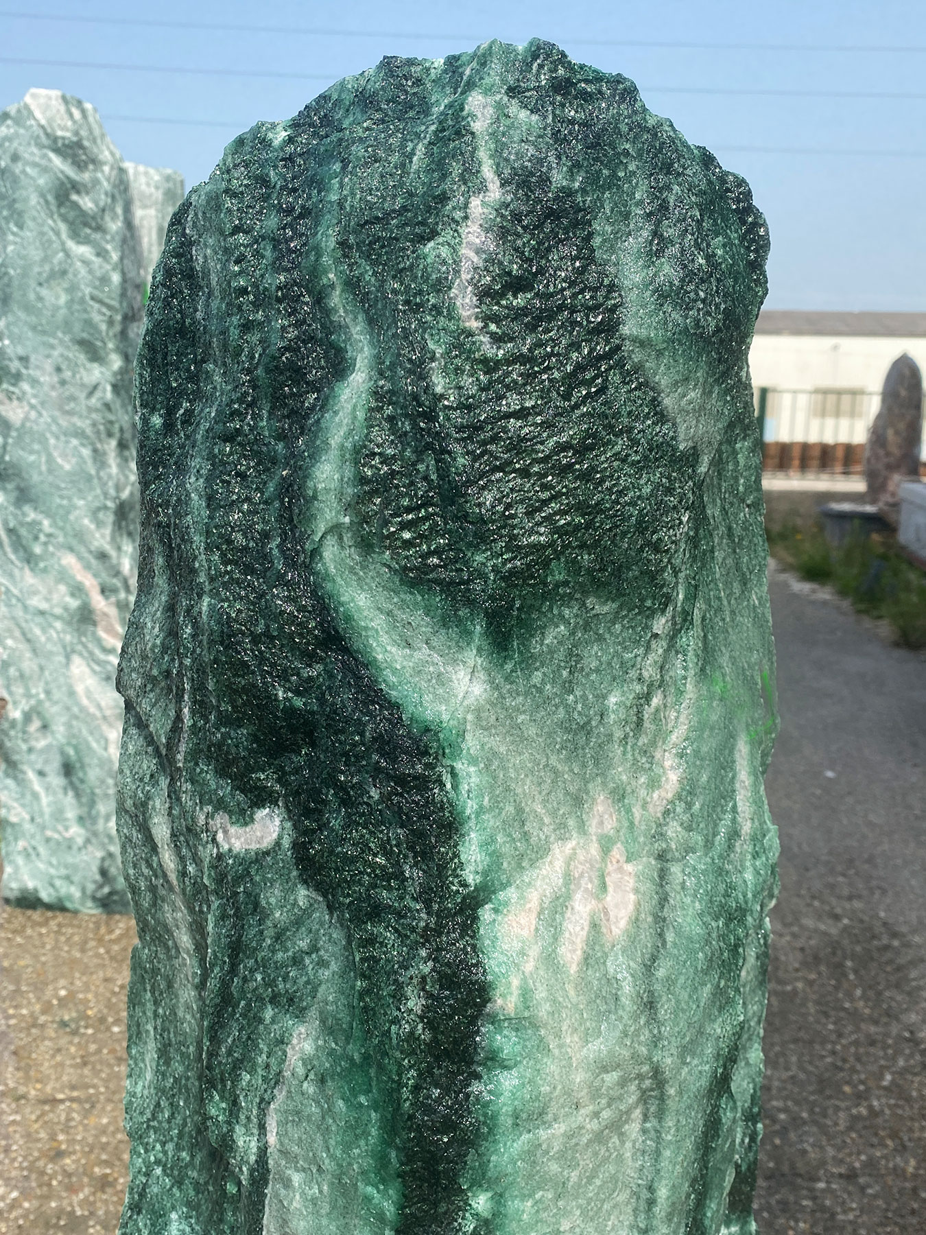 Quellstein Lofoten Grün LG2438, 130cm – Bild 4